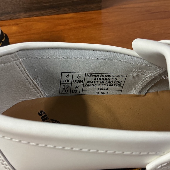 Dr. Martens Women Adrian YS Ivory Leather Tassel Kiltie Loafer Size 6 - Picture 8 of 8